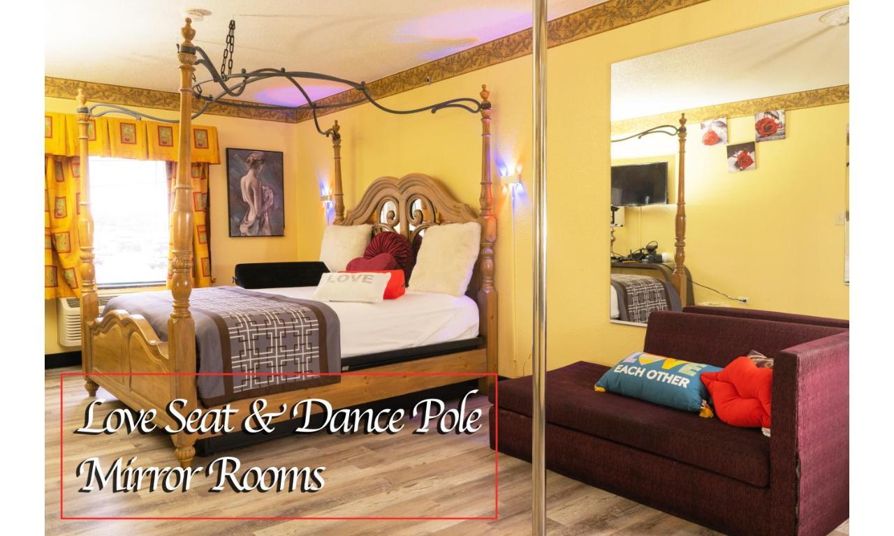 Luxe Romantic Suites Dolton Eksteriør billede